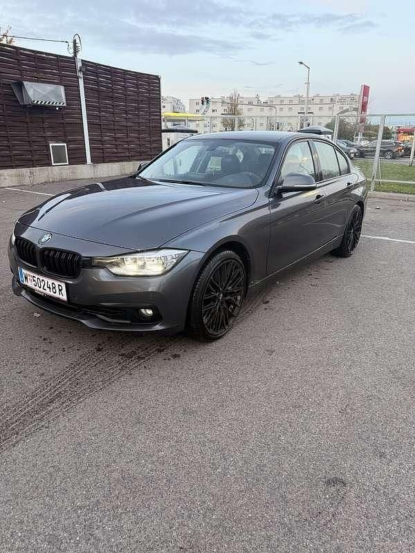 Gebraucht BMW 320 Gran Turismo M Sport 184 PS (135 kW) 2017 Limousine