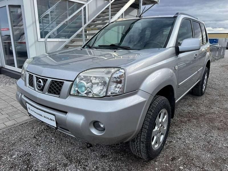 Gebraucht Nissan X-Trail 136 PS (100 kW) 2005 Silber SUV
