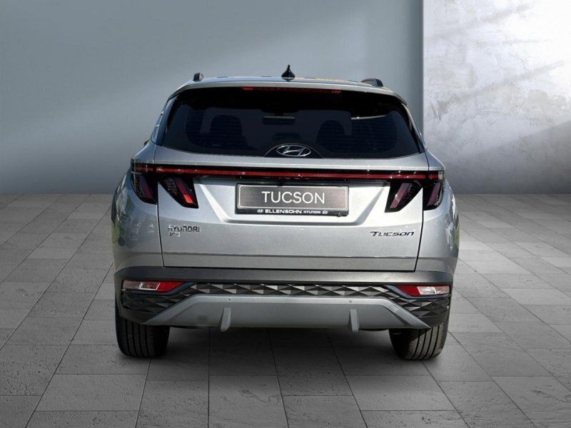 Gebraucht Hyundai Tucson GO! 150 PS (110 kW) 2023 Shimmering silver SUV