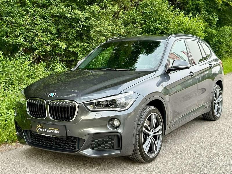 Grau Gebraucht 2017 BMW X1 M Sport SUV | € 21.999 (Fairer Preis) - Bild 1/4