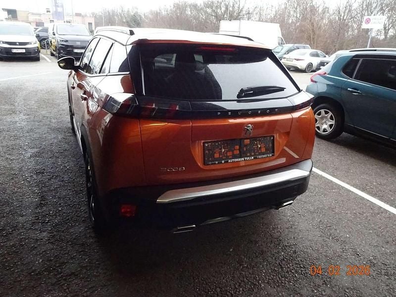 Gebraucht Peugeot 2008 Allure 131 PS (96 kW) 2020 Orange SUV