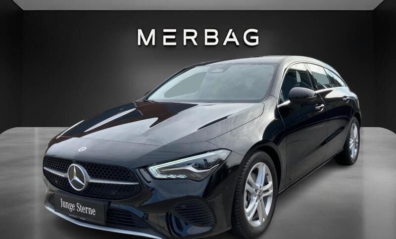 Schwarz Gebraucht 2024 Mercedes CLA180 Shooting Brake Edition Kombi | € 31.990 (Etwas zu teuer) - Bild 1/4