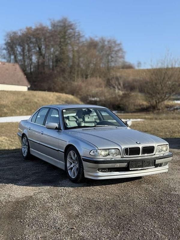 Gebraucht BMW 730 193 PS (141 kW) 2001 Limousine