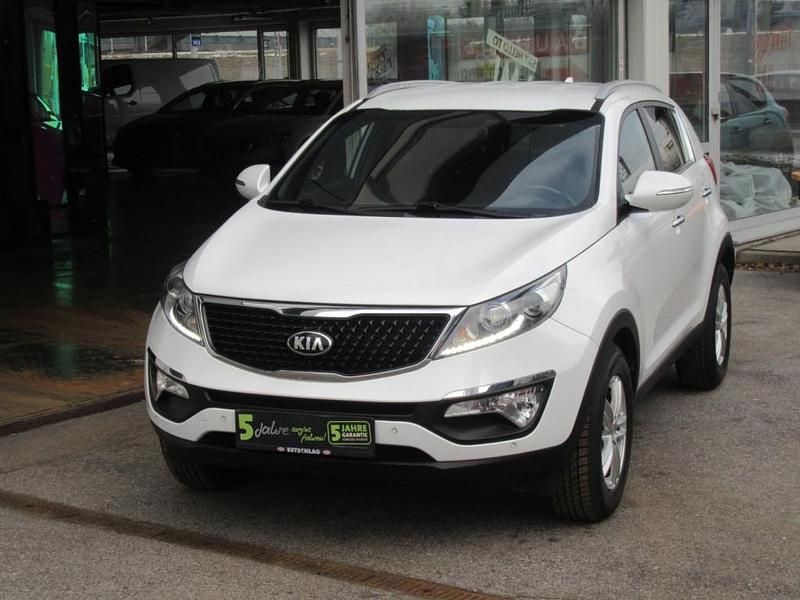Gebraucht Kia Sportage 135 PS (99 kW) 2015 Deluxeweiss met. SUV