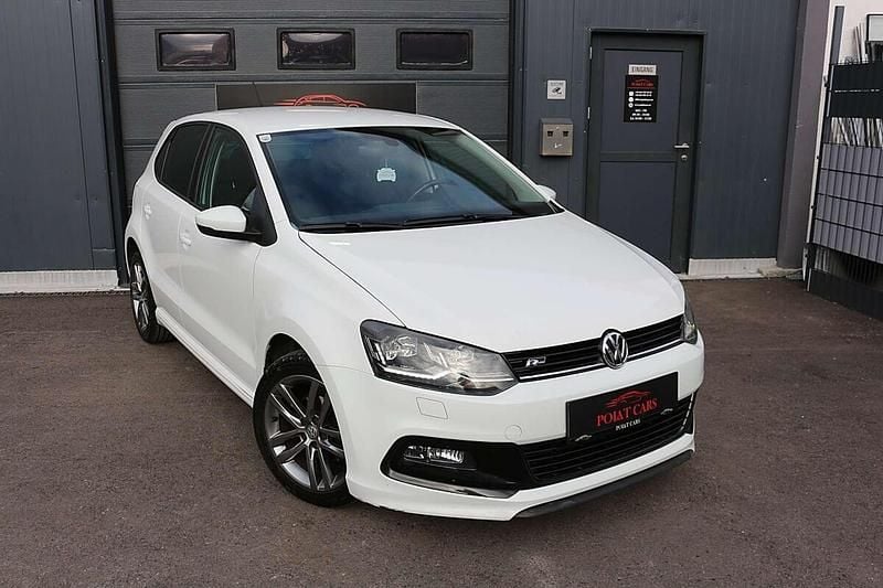 Gebraucht VW Polo Sportline 60 PS (44 kW) 2015 Weiß Limousine