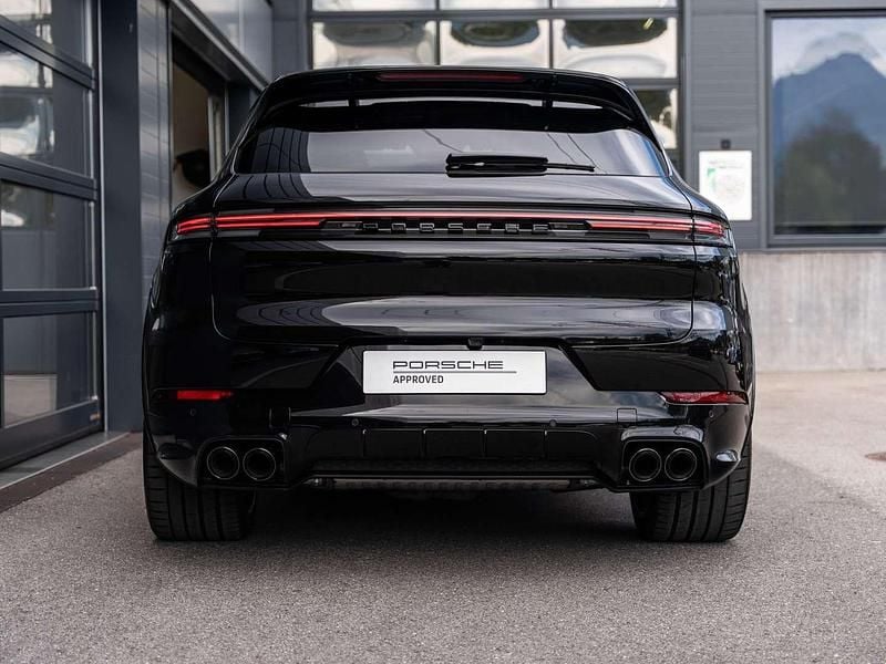 Gebraucht Porsche Cayenne S E-Hybrid 519 PS (381 kW) 2025 Schwarz  metallic SUV