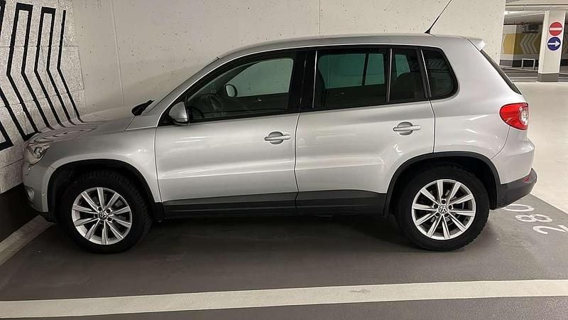 Gebraucht VW Tiguan 170 PS (125 kW) 2009 Grau SUV