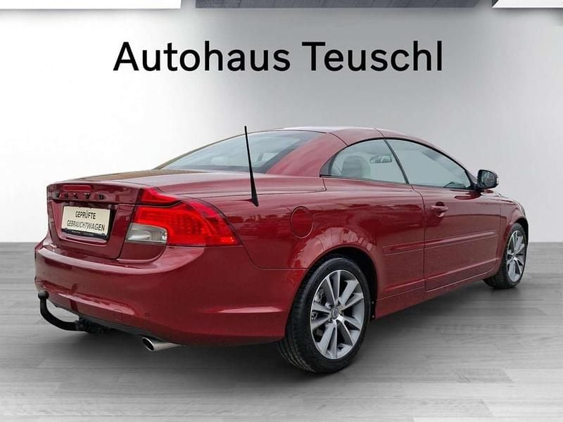 Gebraucht Volvo C70 Summum 150 PS (110 kW) 2010 Rot Cabrio