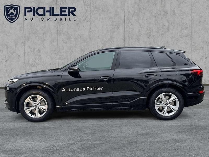 Gebraucht Audi Q6 e-tron Business 284 kW (387 PS) 2025 Schwarz  metallicperleffektno SUV