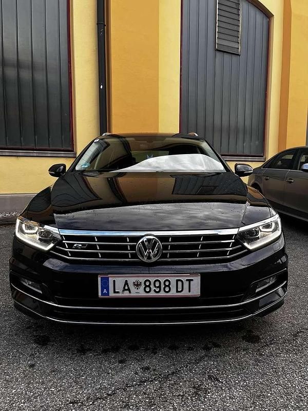 Gebraucht VW Passat Highline 190 PS (139 kW) 2017 Schwarz Kombi