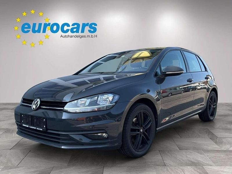 Grau Gebraucht 2020 VW Golf VII Limousine | € 16.800 (Etwas zu teuer) - Bild 1/4