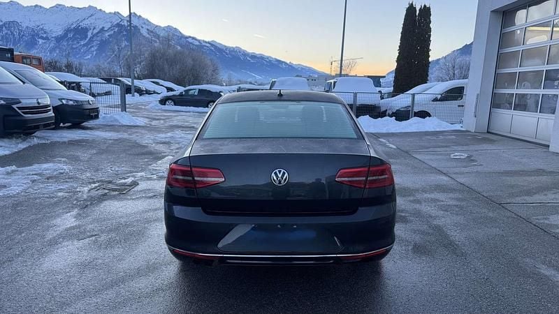 Gebraucht VW Passat Highline 190 PS (139 kW) 2017 Limousine