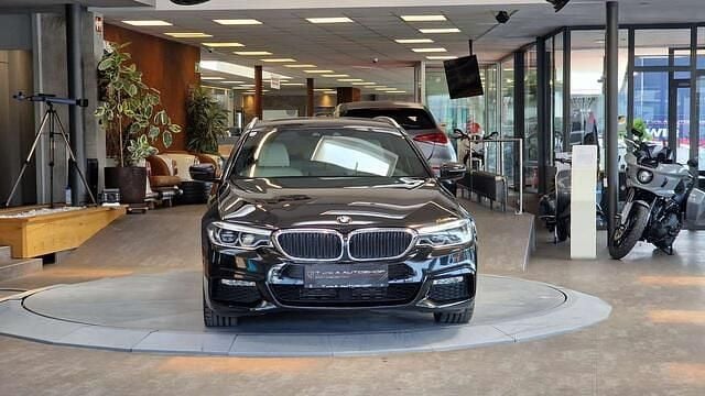 Gebraucht BMW 530 M Sport 265 PS (194 kW) 2017 Schwarz Kombi