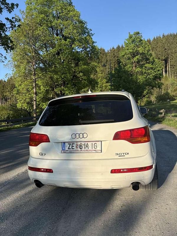 Gebraucht Audi Q7 239 PS (175 kW) 2009 SUV