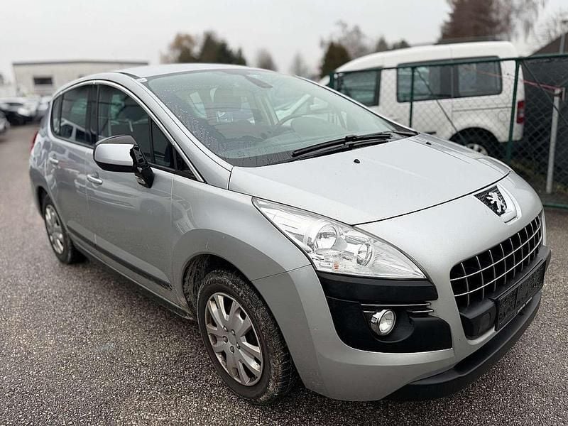 Gebraucht Peugeot 3008 111 PS (81 kW) 2011 Silber Kombi