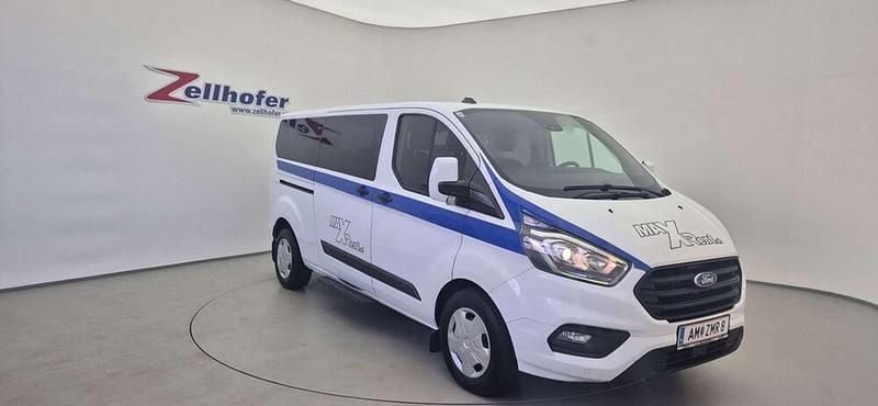 Gebraucht Ford Transit Trend 131 PS (96 kW) 2020 Weiß Van / Kleinbus