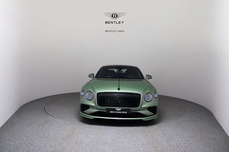 Gebraucht Bentley Flying Spur 782 PS (575 kW) 2024 Limousine