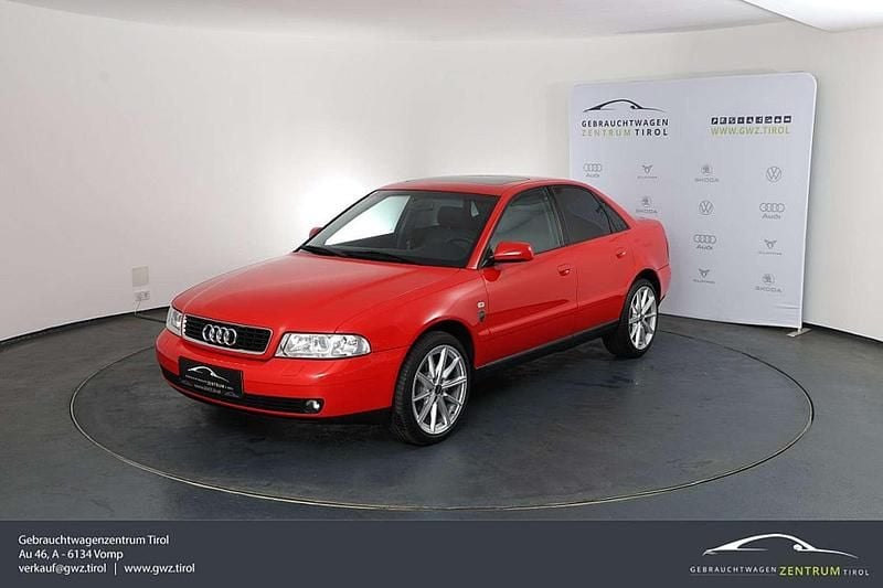 Gebraucht Audi A4 Premium 125 PS (91 kW) 2000 Rot Limousine
