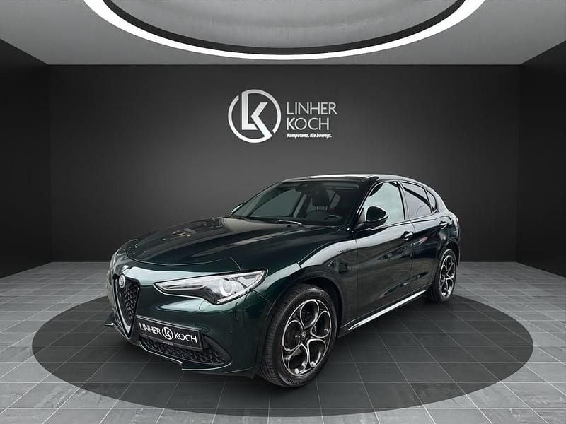 Gebraucht Alfa Romeo Stelvio Sprint 190 PS (139 kW) 2020 Mittelgrün metallic SUV