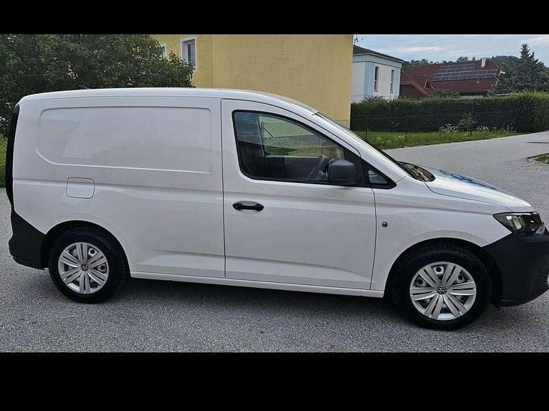 Weiß Gebraucht 2023 VW Caddy Van / Kleinbus | € 19.999 (Superpreis) - Bild 1/4
