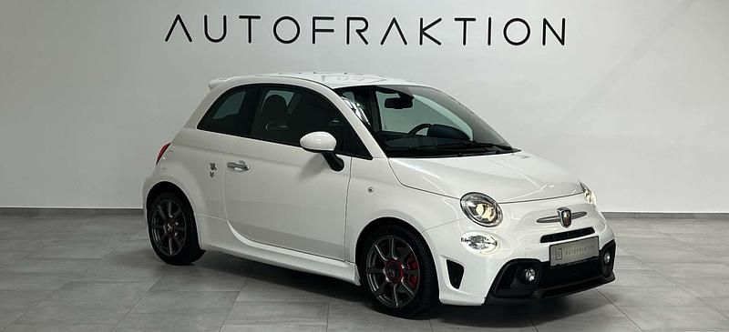 Gebraucht Abarth 595 Custom 145 PS (106 kW) 2017 Weiß Kleinwagen
