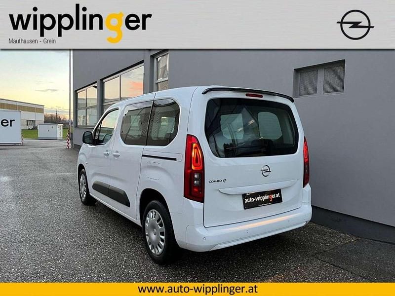 Gebraucht Opel Combo-e Life Edition+ 100 kW (136 PS) 2023 Weiß Kombi