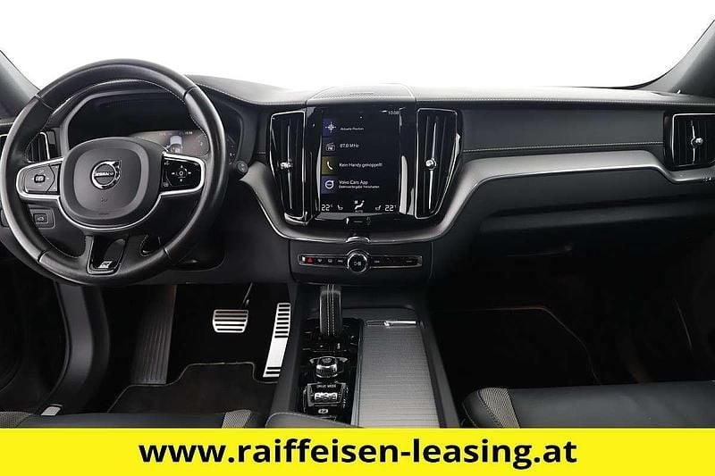 Gebraucht Volvo XC60 R-Design 197 PS (144 kW) 2019 Schwarz SUV