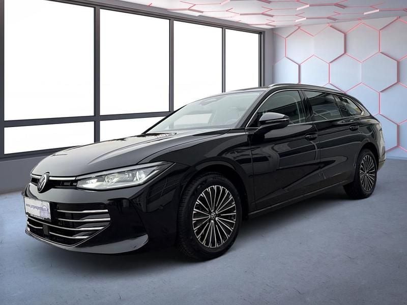 Gebraucht 2025 VW Passat Elegance Kombi | € 37.990 (Superpreis) - Bild 1/4