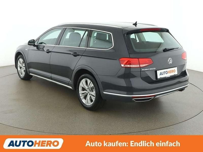 Gebraucht VW Passat Alltrack 190 PS (139 kW) 2018 Grau Kombi