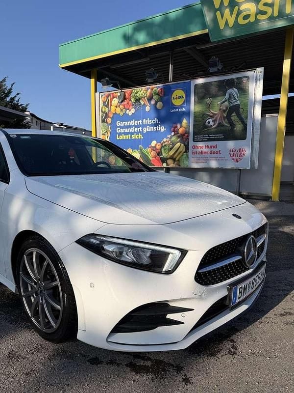 Gebraucht Mercedes A180 AMG line 116 PS (85 kW) 2018 Limousine