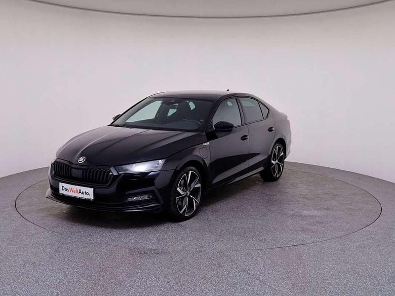 Schwarz metallicperleffektno Gebraucht 2022 Skoda Octavia Style Limousine | € 23.900 (Superpreis) - Bild 1/4