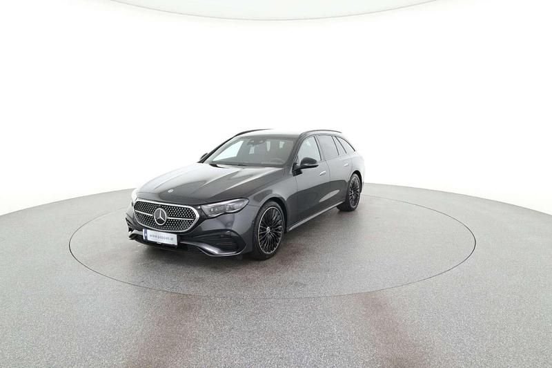 Gebraucht Mercedes E220 197 PS (144 kW) 2025 Grau Kombi