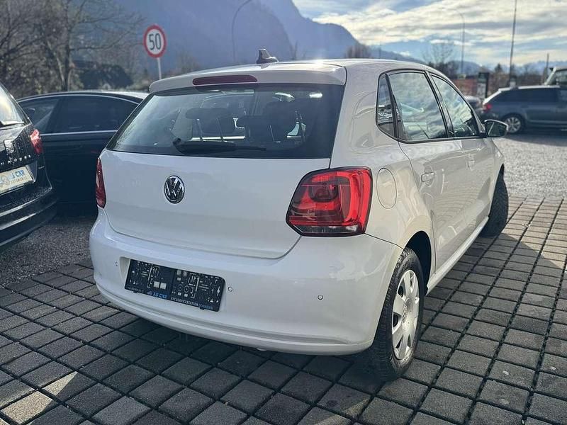 Gebraucht VW Polo 60 PS (44 kW) 2010 Weiß Limousine