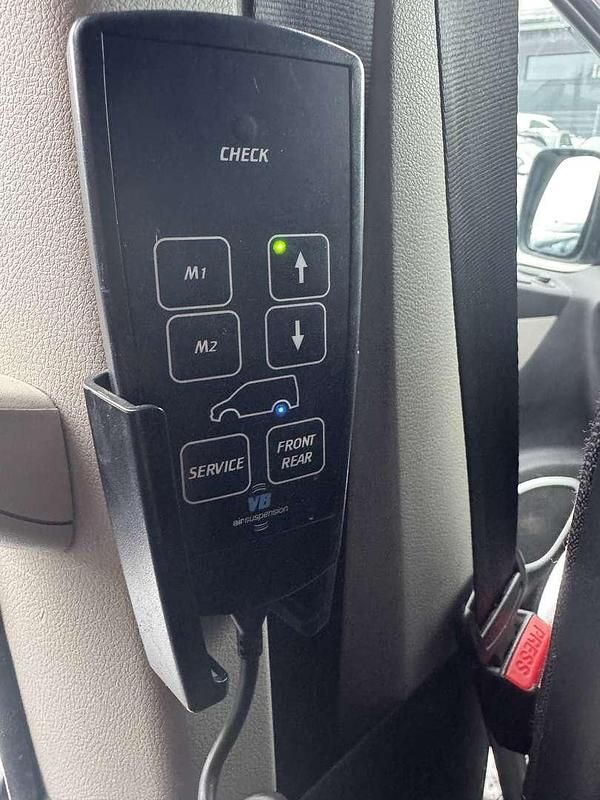 Gebraucht Nissan NV300 Premium Edition 145 PS (106 kW) 2017 Schwarz Van