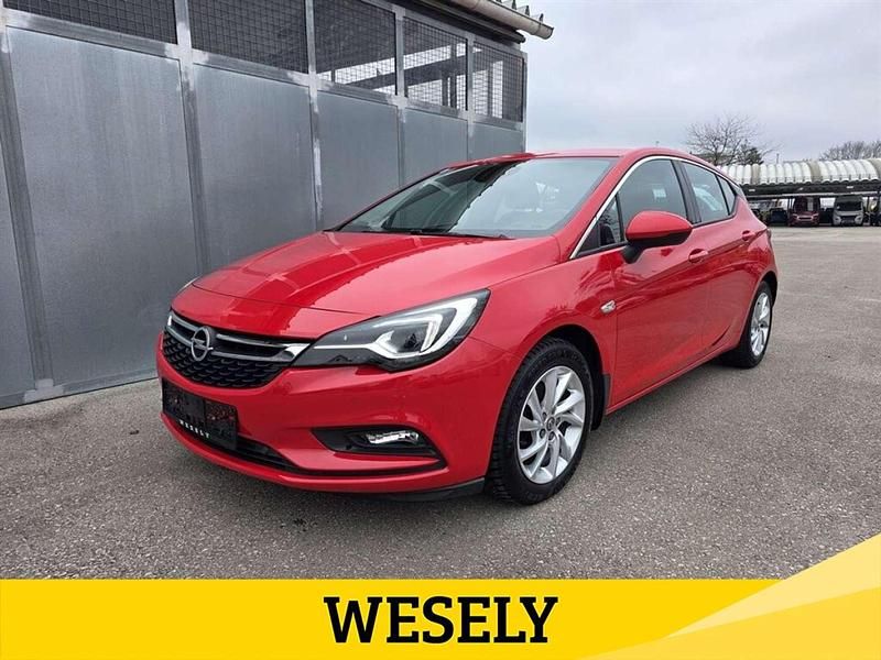 Gebraucht Opel Astra Innovation 125 PS (91 kW) 2017 Rot Limousine