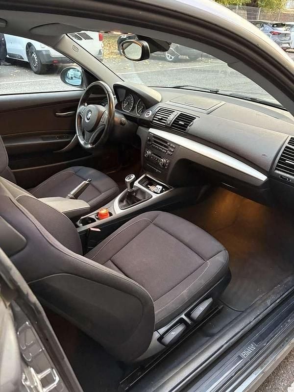 Gebraucht BMW 116 122 PS (89 kW) 2009 Kleinwagen