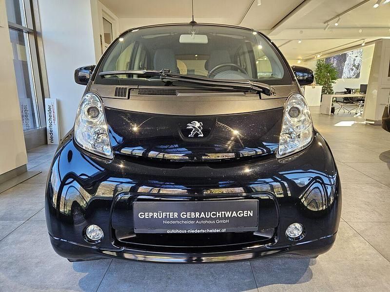 Gebraucht Peugeot iON Active 35 kW (48 PS) 2017 Kleinwagen
