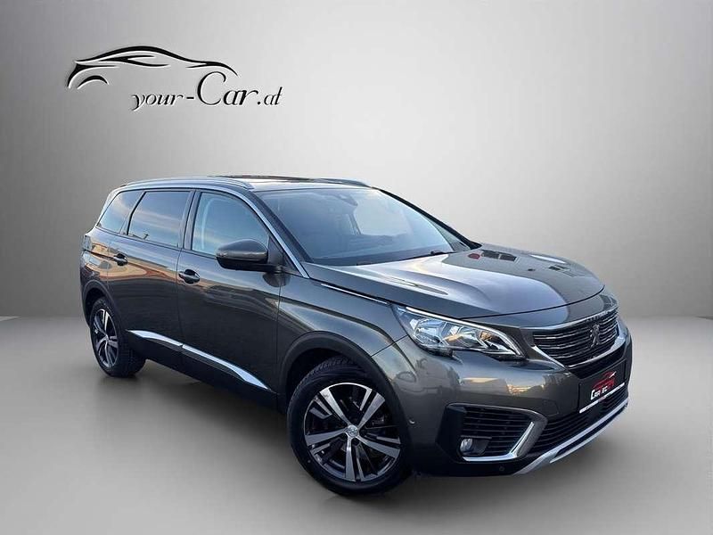 Gebraucht Peugeot 5008 Allure 131 PS (96 kW) 2019 Grau SUV