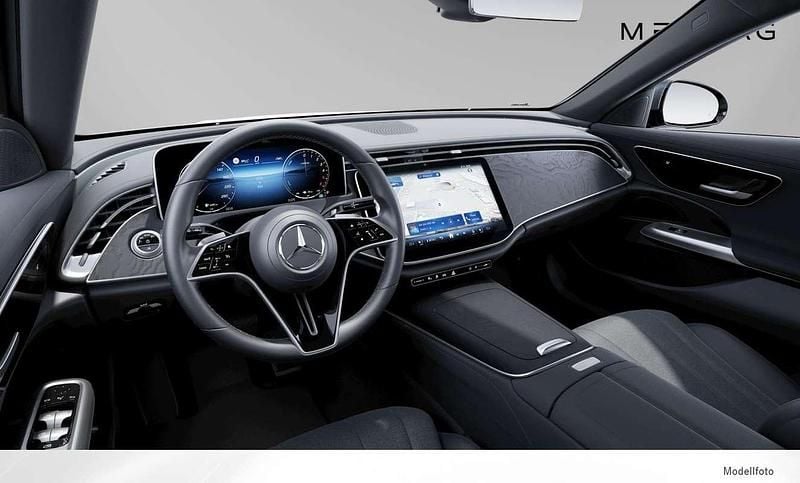 Gebraucht Mercedes E300 197 PS (144 kW) 2024 Silber Kombi
