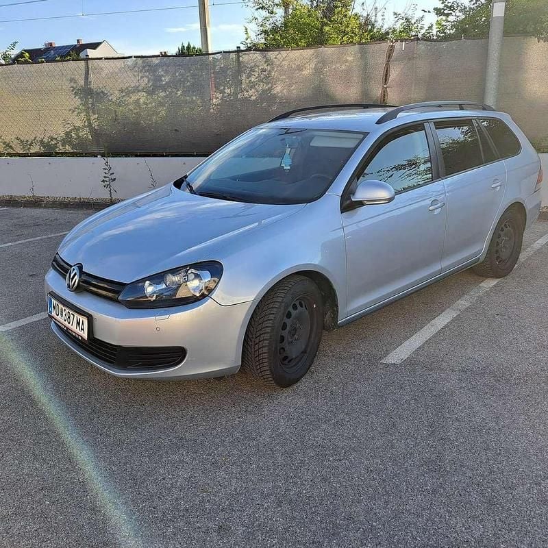 Silber Gebraucht 2011 VW Golf VI Kombi | € 7.200 (Fairer Preis) - Bild 1/4