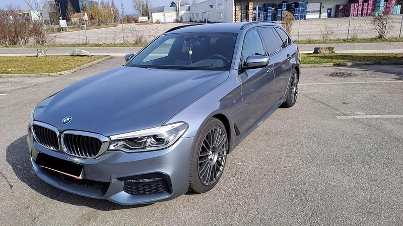 Gebraucht BMW 530 Shadowline 265 PS (194 kW) 2017 Blau Kombi