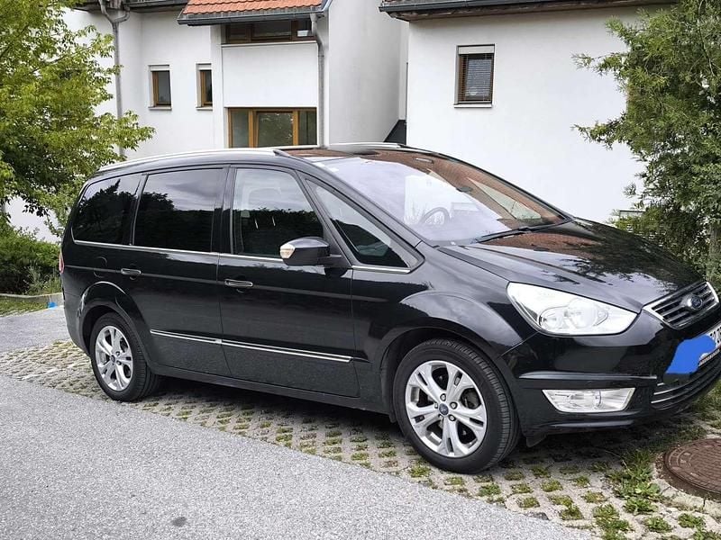 Schwarz Gebraucht 2013 Ford Galaxy Titanium Van / Kleinbus | € 9.990 (Teuer) - Bild 1/4