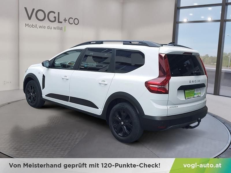 Gebraucht Dacia Jogger Extreme 110 PS (80 kW) 2022 Weiß Van / Kleinbus