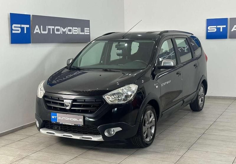 Gebraucht Dacia Lodgy Stepway 116 PS (85 kW) 2015 Schwarz Van / Kleinbus