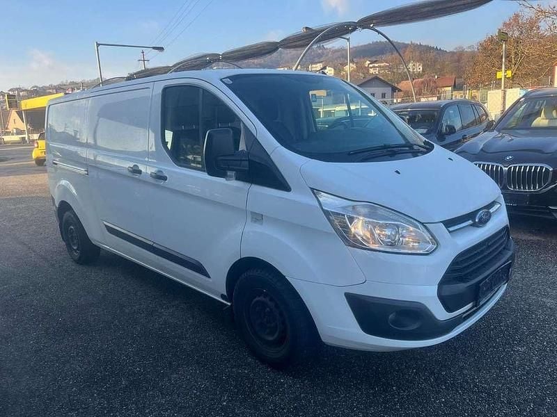 Weiß Gebraucht 2017 Ford Transit Custom Trend Van / Kleinbus | € 7.890 (Fairer Preis) - Bild 1/4