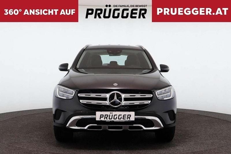 Gebraucht Mercedes GLC300 194 PS (142 kW) 2021 Schwarz SUV