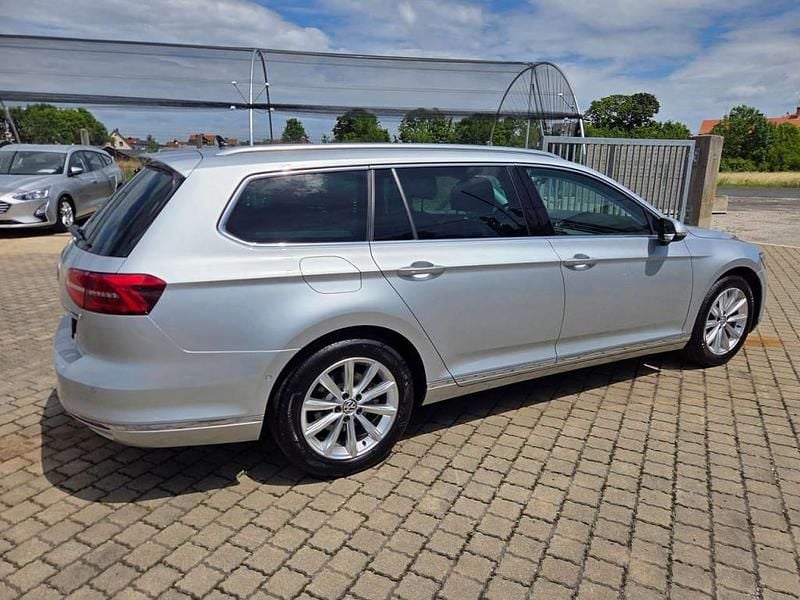 Gebraucht VW Passat Highline 150 PS (110 kW) 2015 Silber Kombi