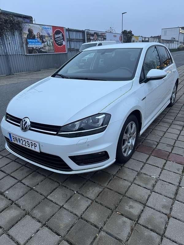 Gebraucht VW Golf VII 105 PS (77 kW) 2015 Limousine