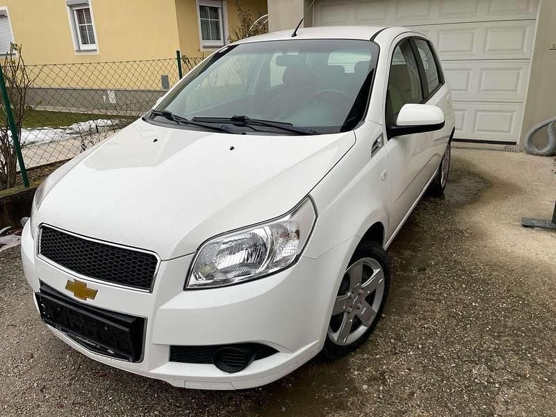 Gebraucht Chevrolet Aveo LS 75 PS (55 kW) 2009 Weiß Limousine