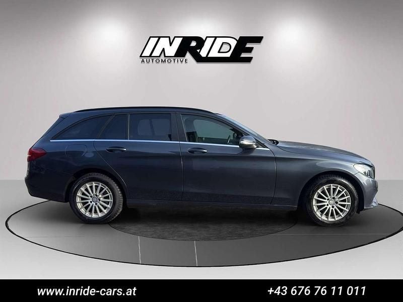Gebraucht Mercedes C200 136 PS (100 kW) 2015 Grau Kombi
